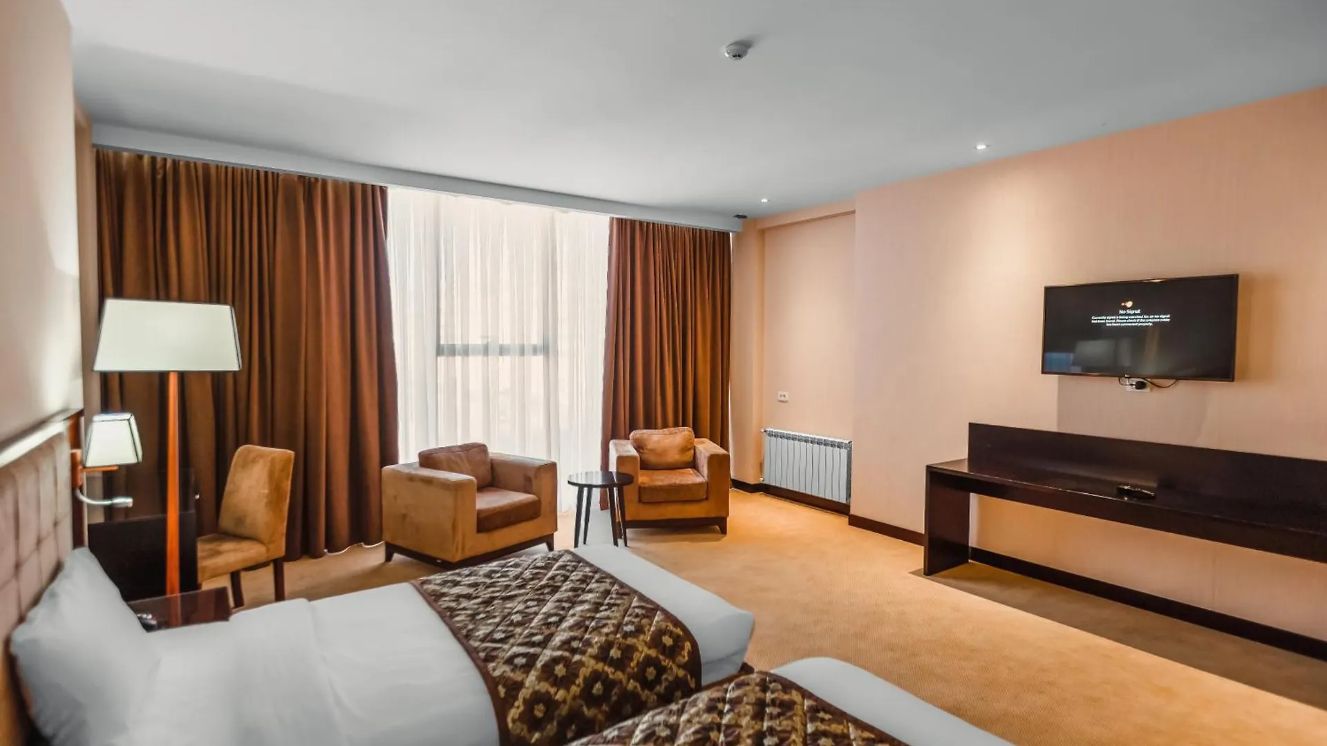 Harmony Hotel Baku 4*,