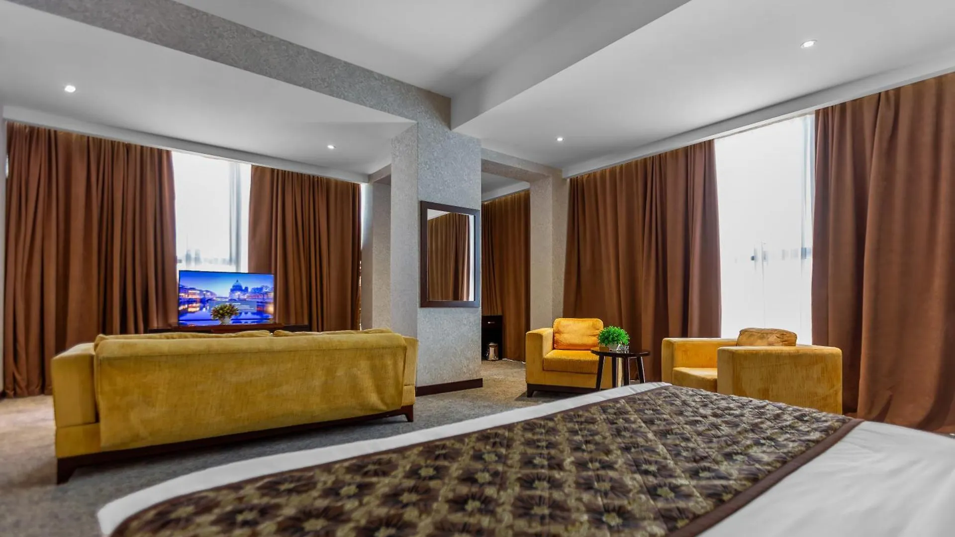 Harmony Hotel Baku 4*,