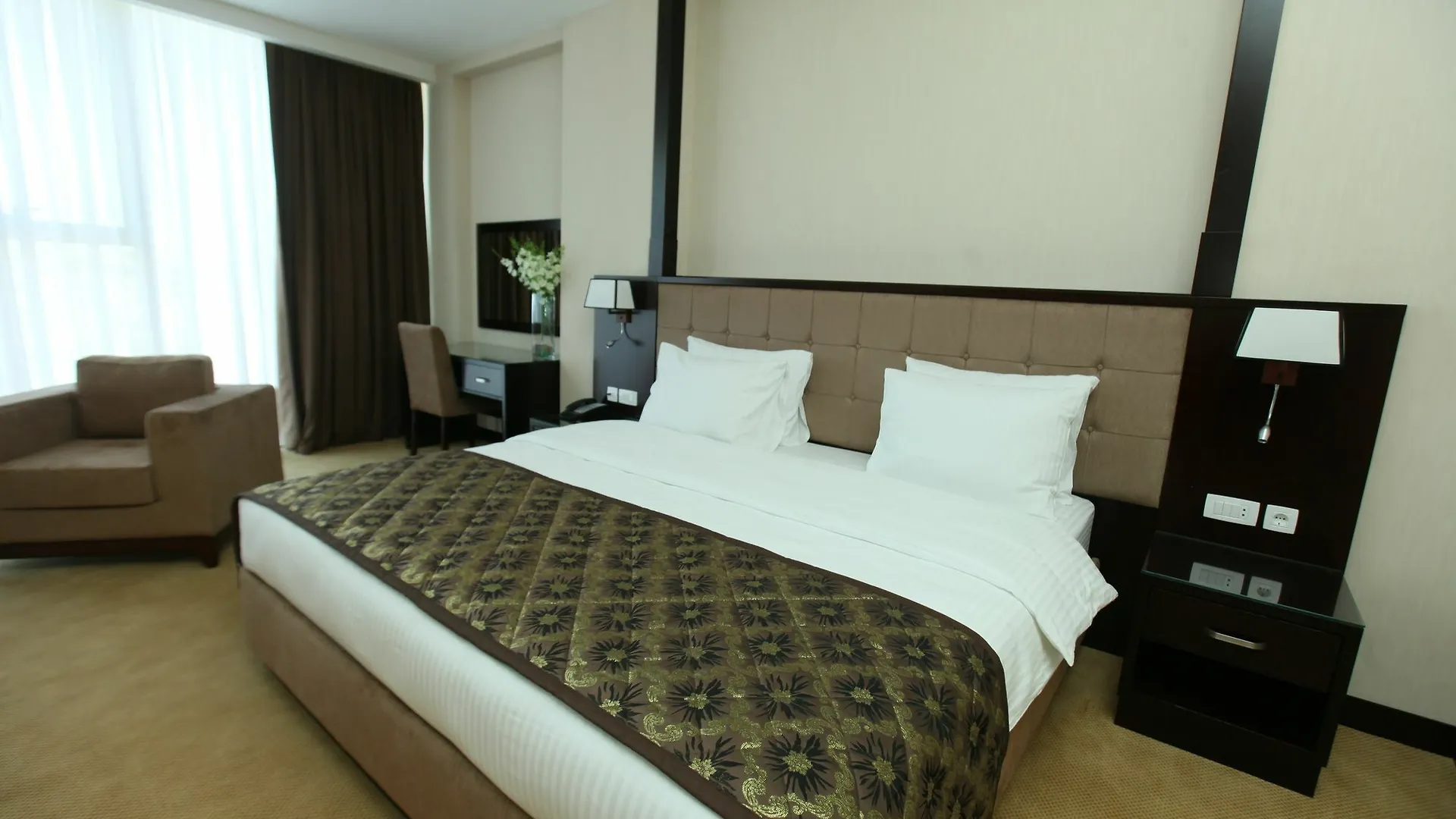 Harmony Hotel Baku